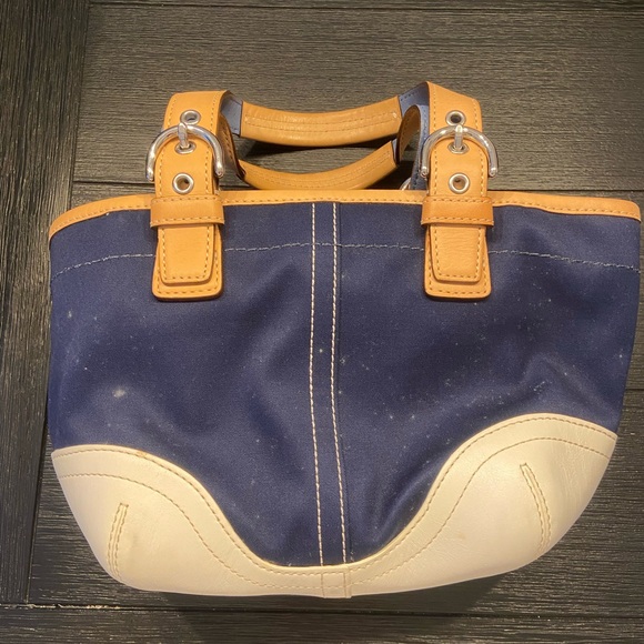 Coach mini tote - Picture 9 of 11